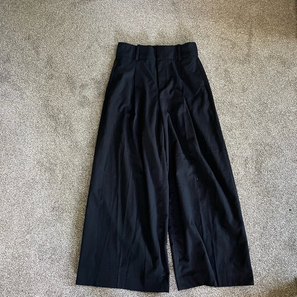 Banana Republic Wide Leg Wool Pants Petite - Picture 2 of 2